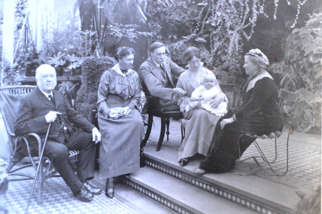 Leonard Huxley with in-laws